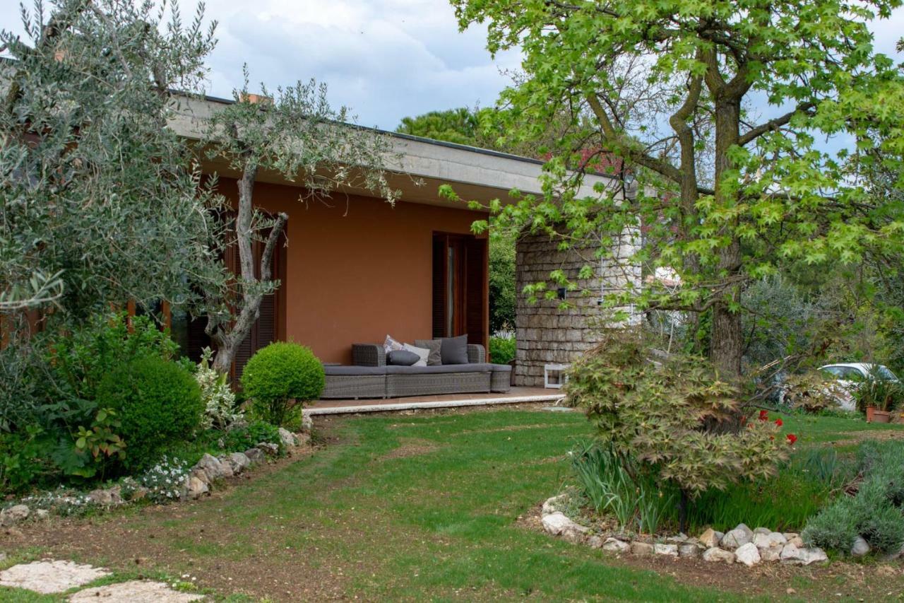 El Rincon Del Artista Bed & Breakfast Сояно дел Лаго Екстериор снимка